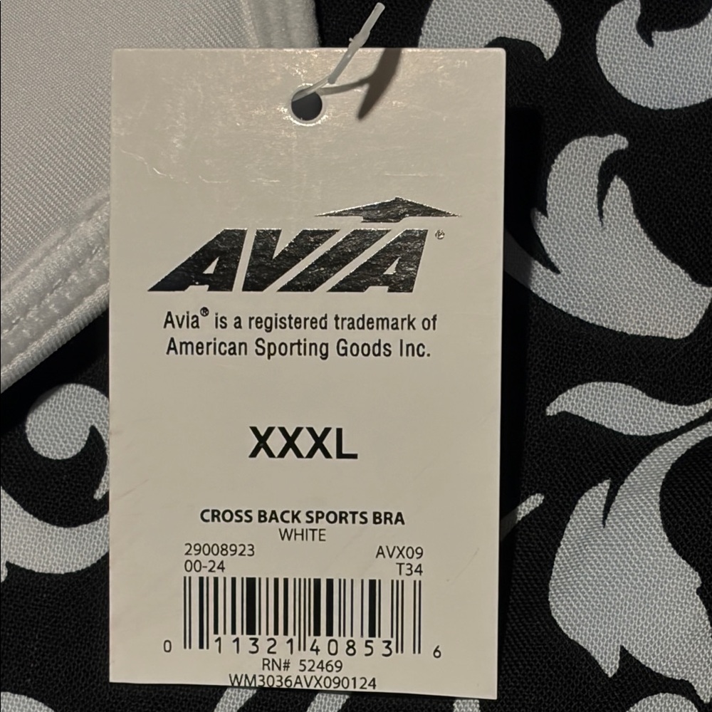 NWT ! Avia Classic White Cross Back Sports Bra - Picture 6 of 6